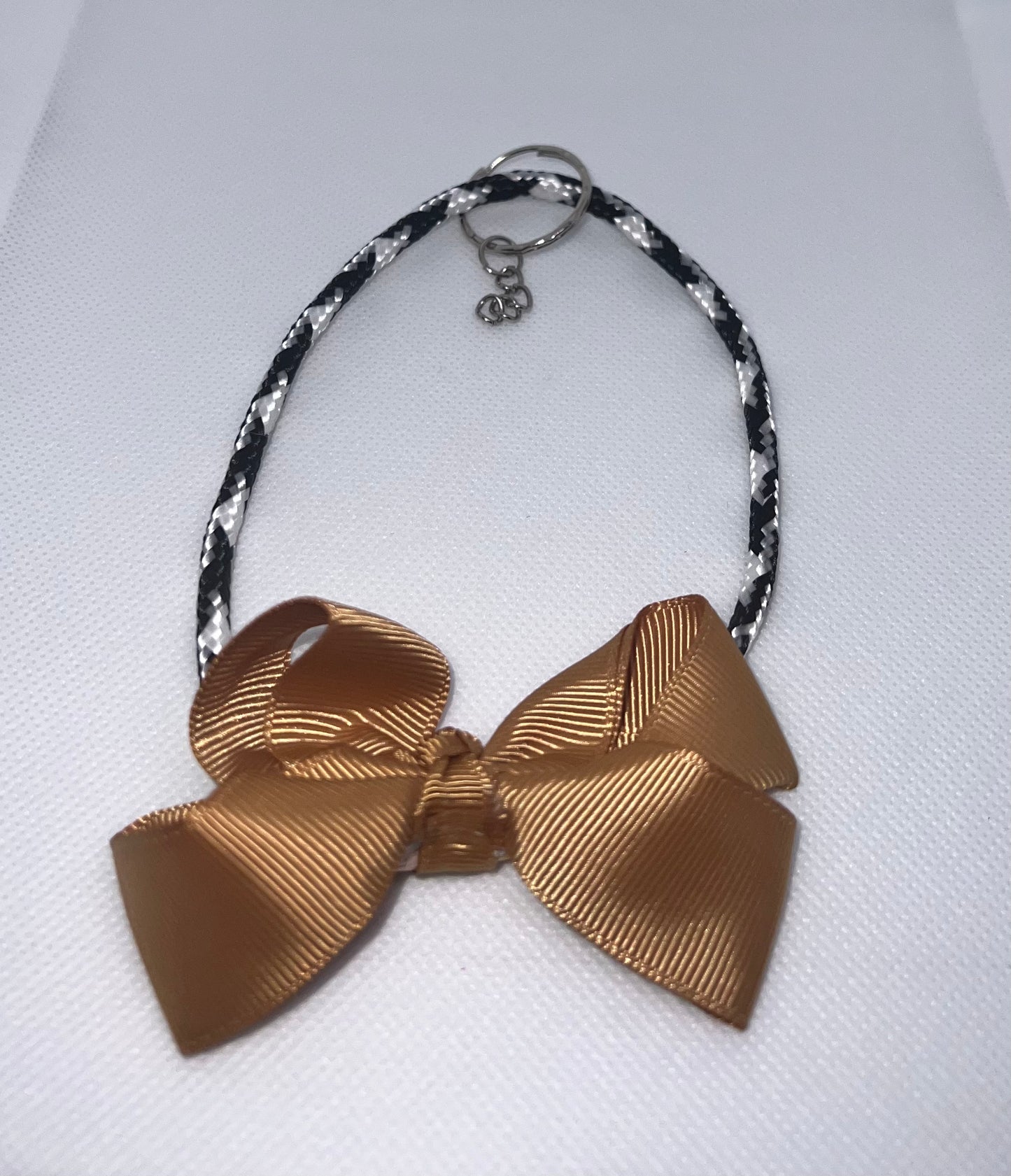 🤭Bow Wristlet Keychain💕