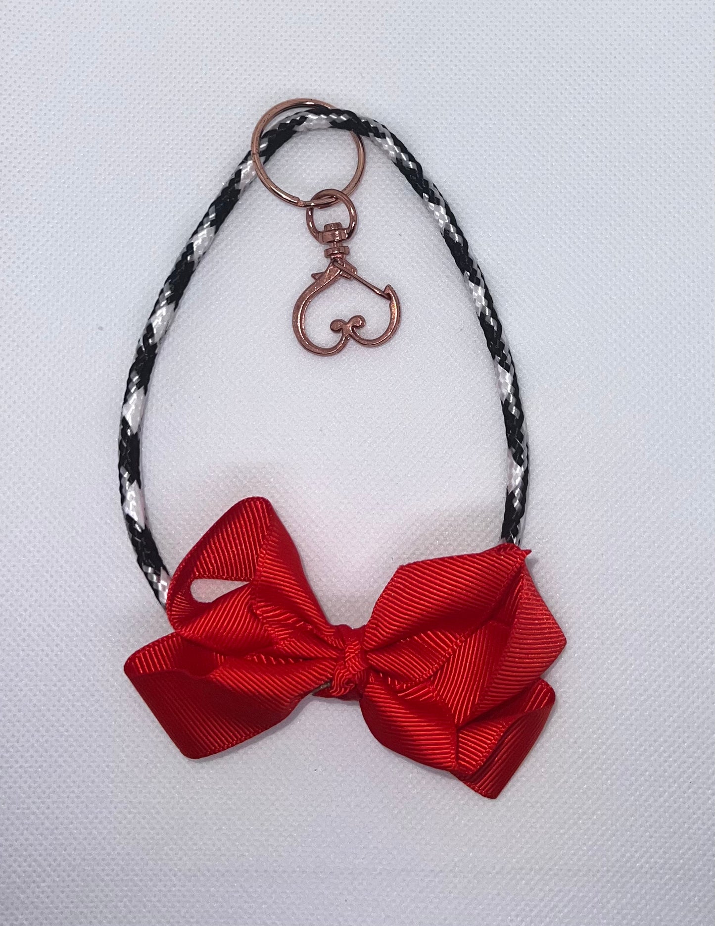 🤭Bow Wristlet Keychain💕
