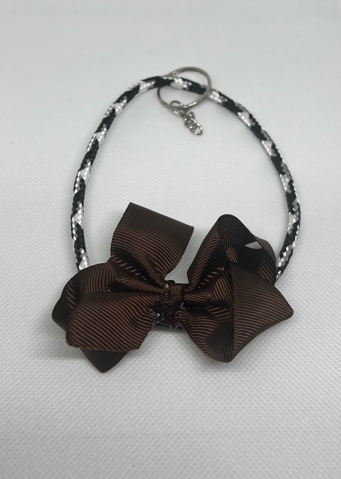 🤭Bow Wristlet Keychain💕