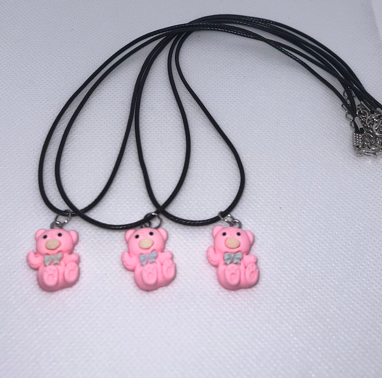 Colorful Teddy Necklace 🥳