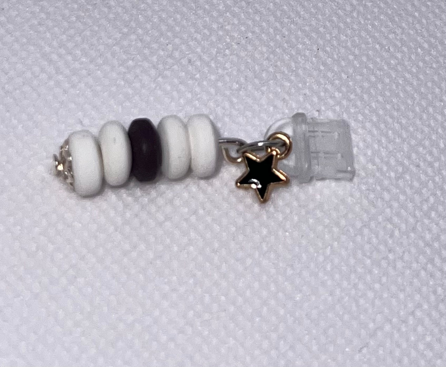 ANTI-Dust Phone Plug😎👌🏽